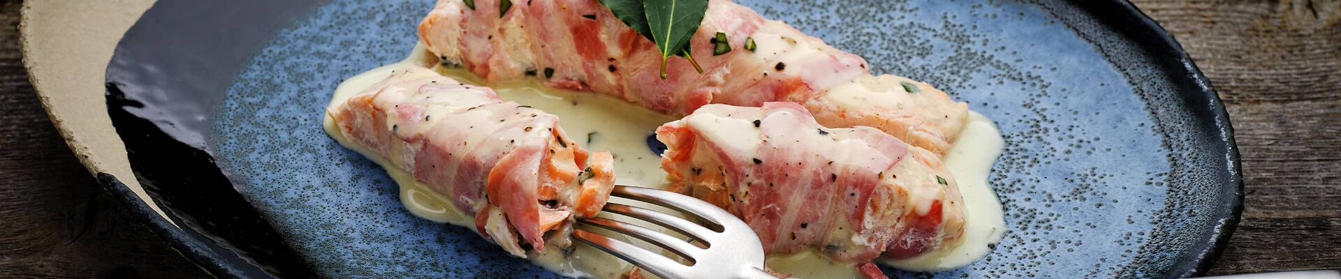 Pav&eacute;s de saumon terre mer en papillotes